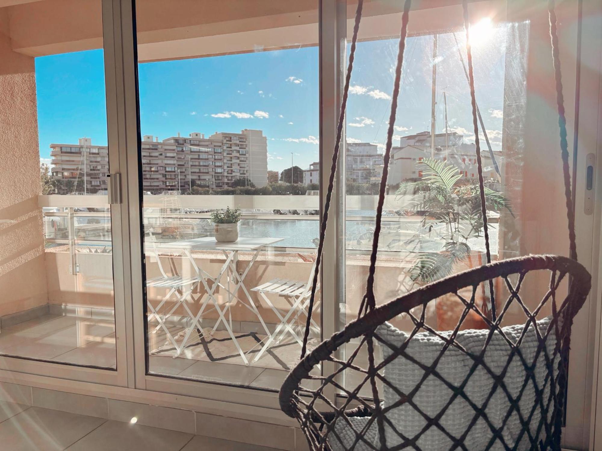 קאנט אן רוסיון Magnifique T2 Au Calme Avec Une Superbe Vue Sur Le Port מראה חיצוני תמונה